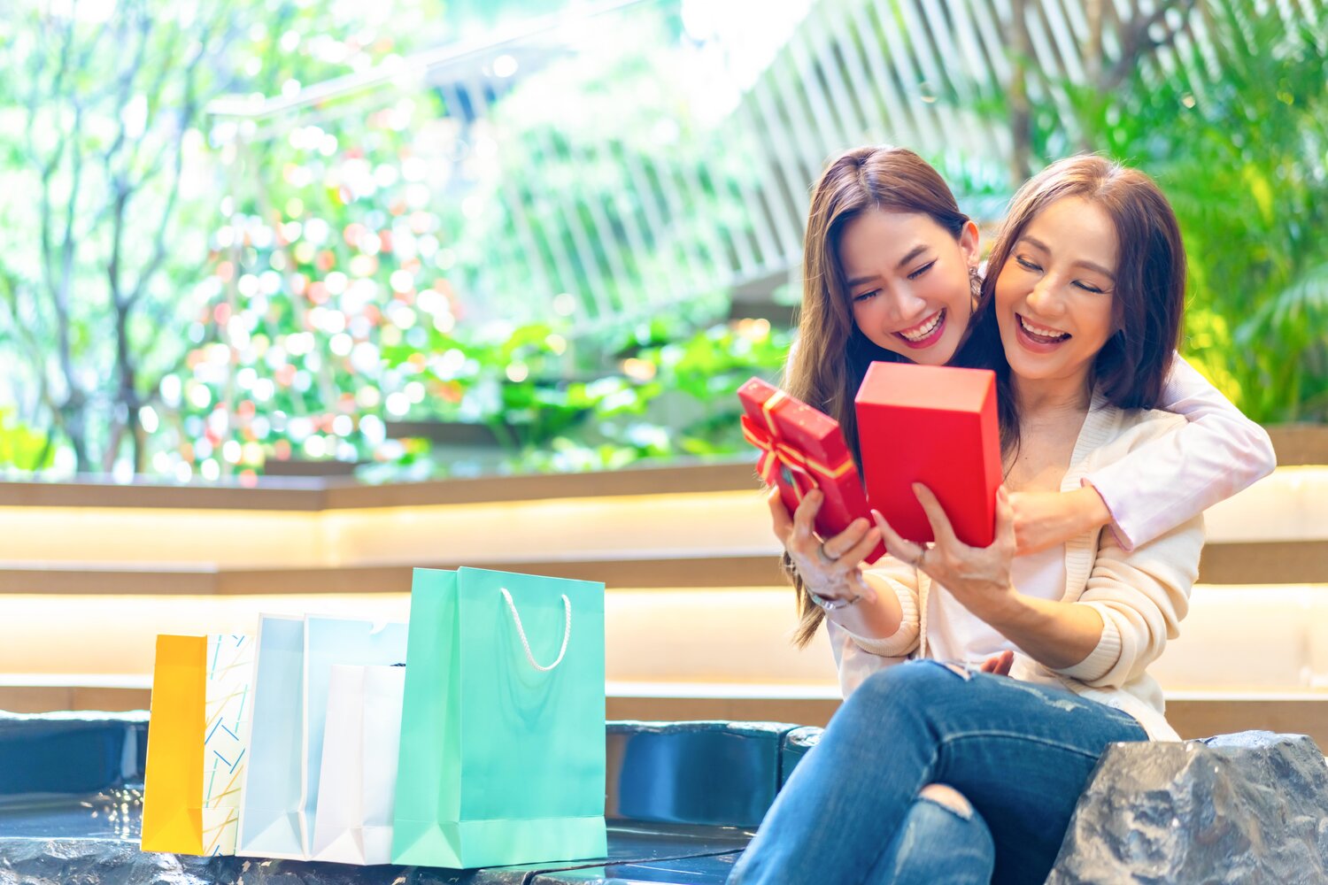 Use our list of birthday gift ideas for adults, spanning personalized keepsakes, unique experiences, and more.